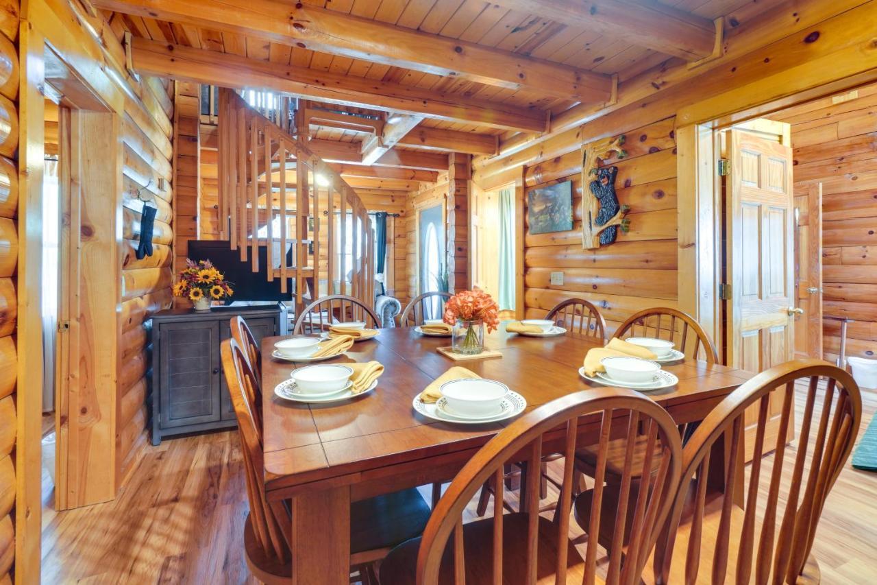 Lovely Gatlinburg Cabin With Private Hot Tub! Luaran gambar