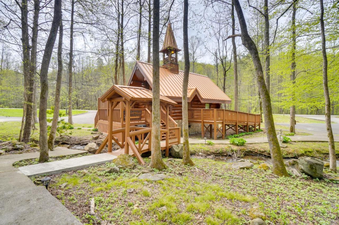 Lovely Gatlinburg Cabin With Private Hot Tub! Luaran gambar